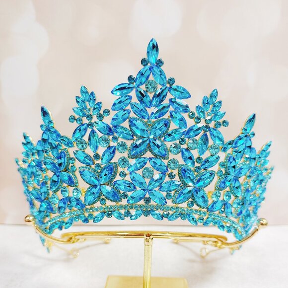 Mermaid crown, Fairy headpiece, bridal wedding crown, stunning gold crown main image 8